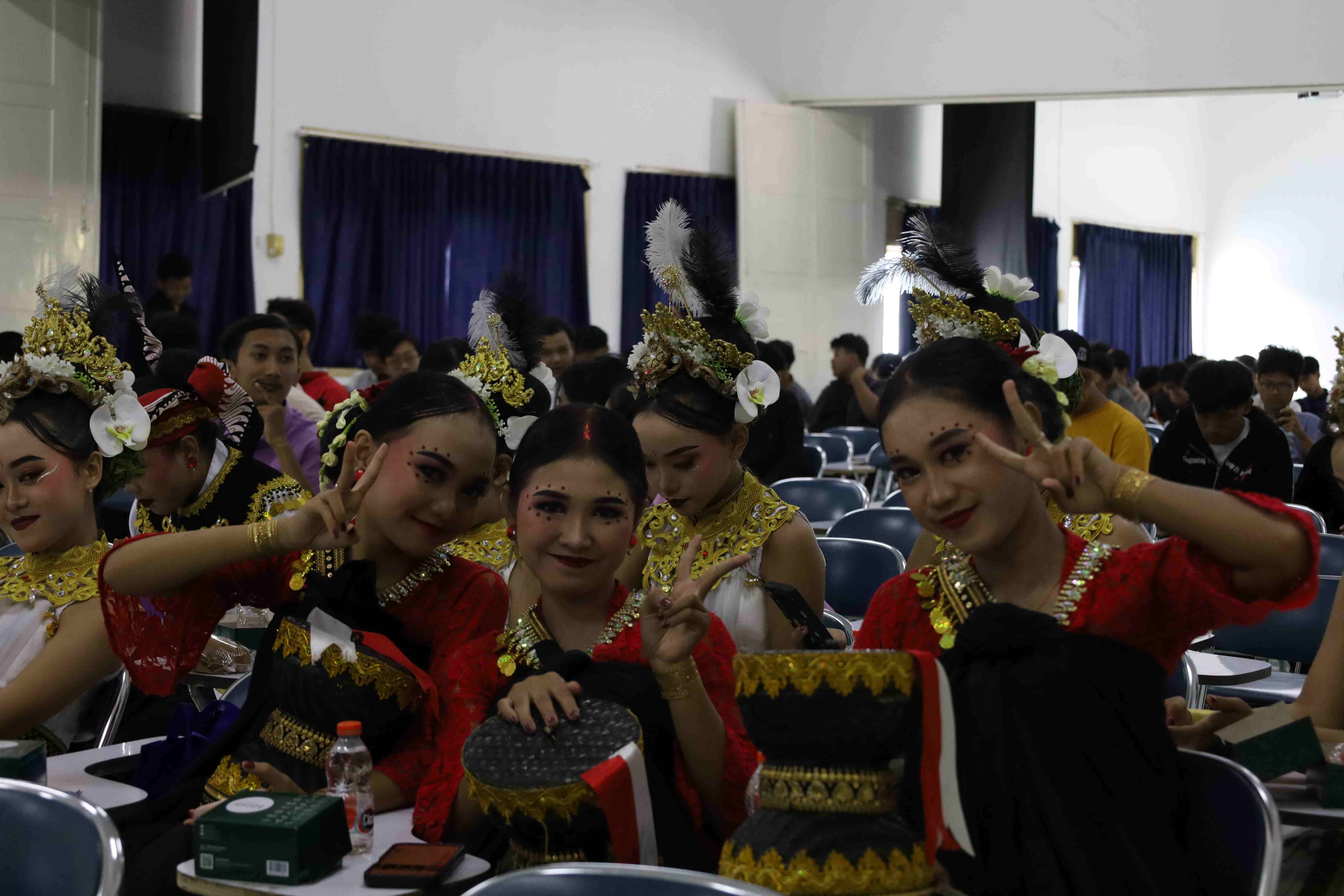 Beksa High School Dance Competition